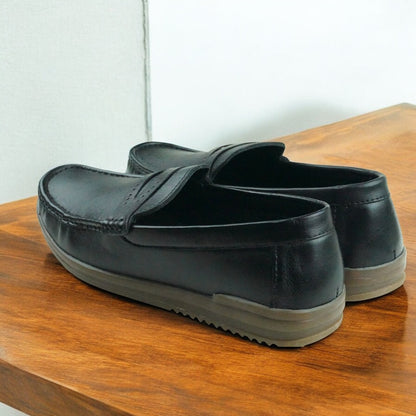 Premium JM Leather Loafers - Classic Black